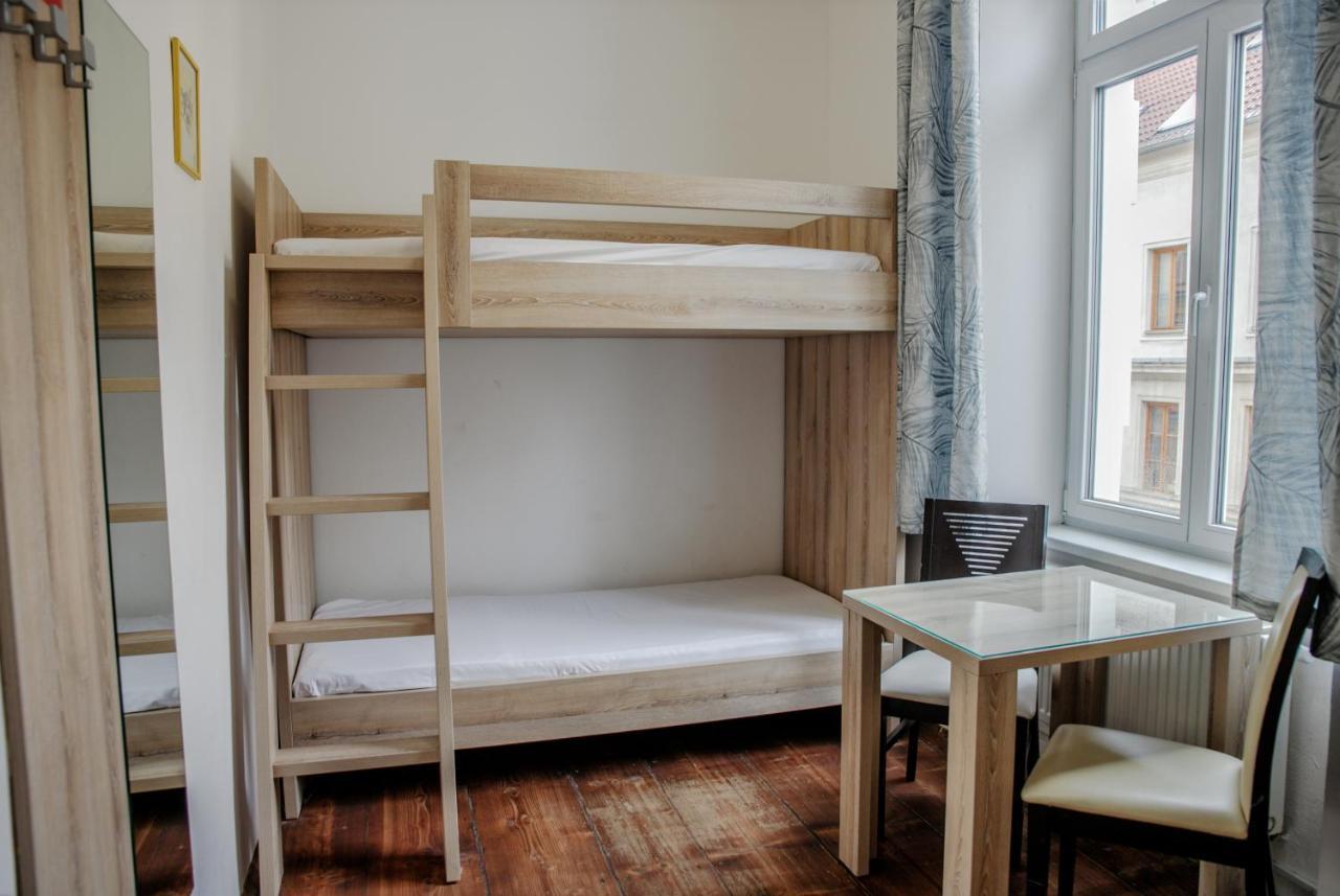 Cuba Bar & Hostel Ceske Budejovice Eksteriør bilde