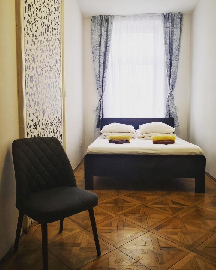 Cuba Bar & Hostel Ceske Budejovice Eksteriør bilde